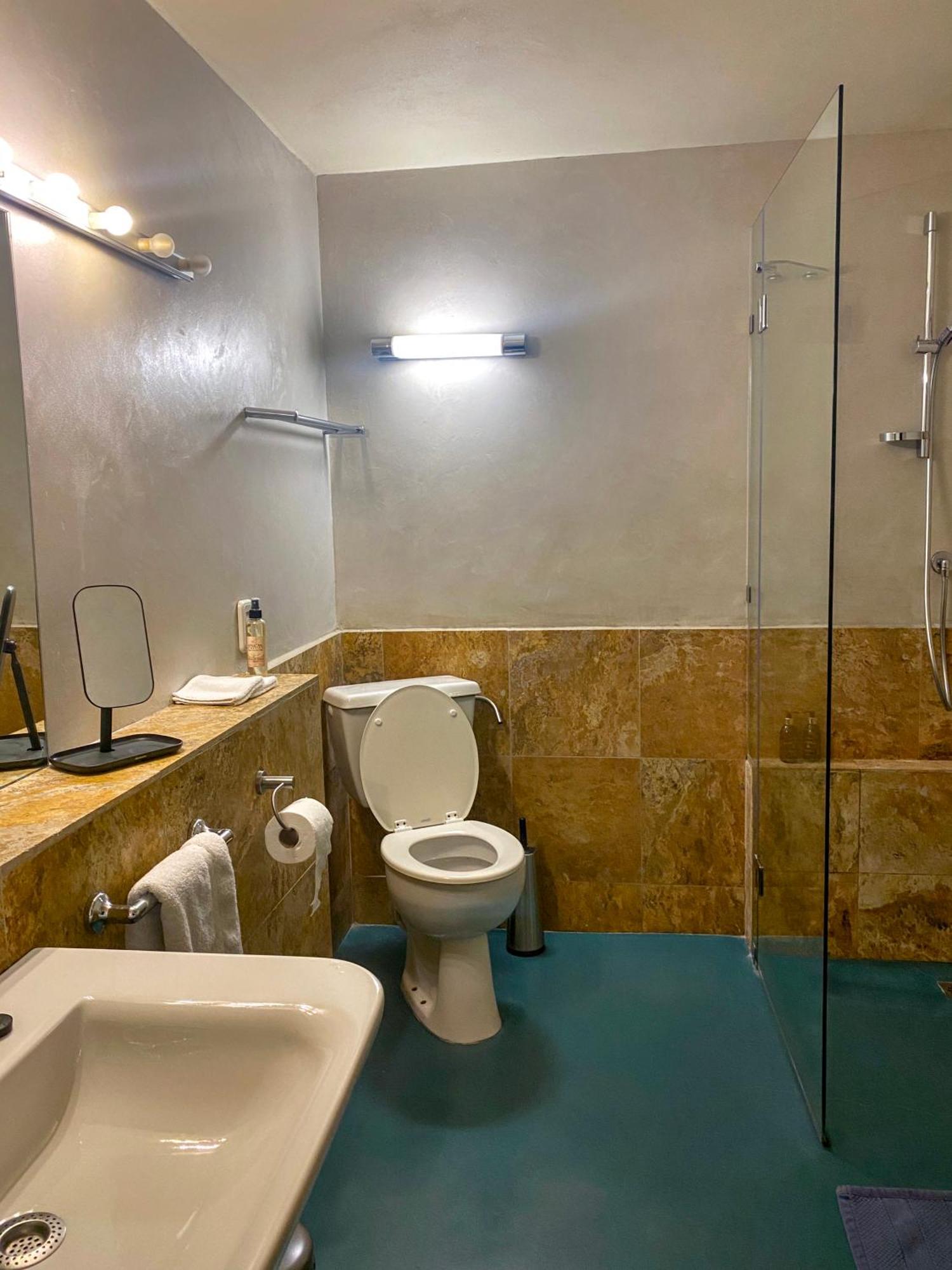Lezard Bleu Guest House Cidade Do Cabo Exterior foto